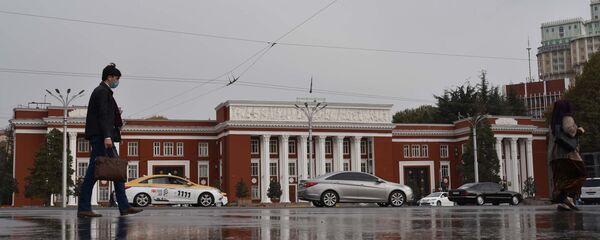 Площадь Сомони в Душанбе - Sputnik Тоҷикистон