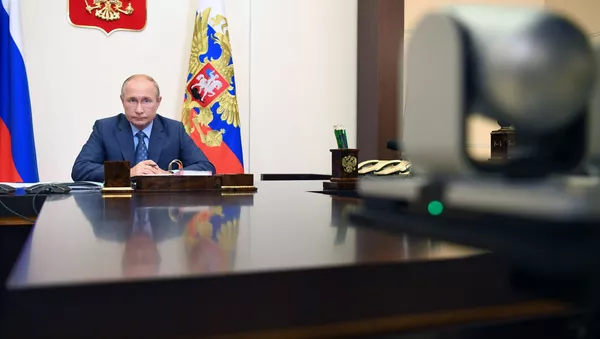 Президент РФ Владимир Путин - Sputnik Тоҷикистон
