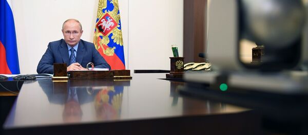 Президент РФ Владимир Путин Президент РФ Владимир Путин - Sputnik Таджикистан