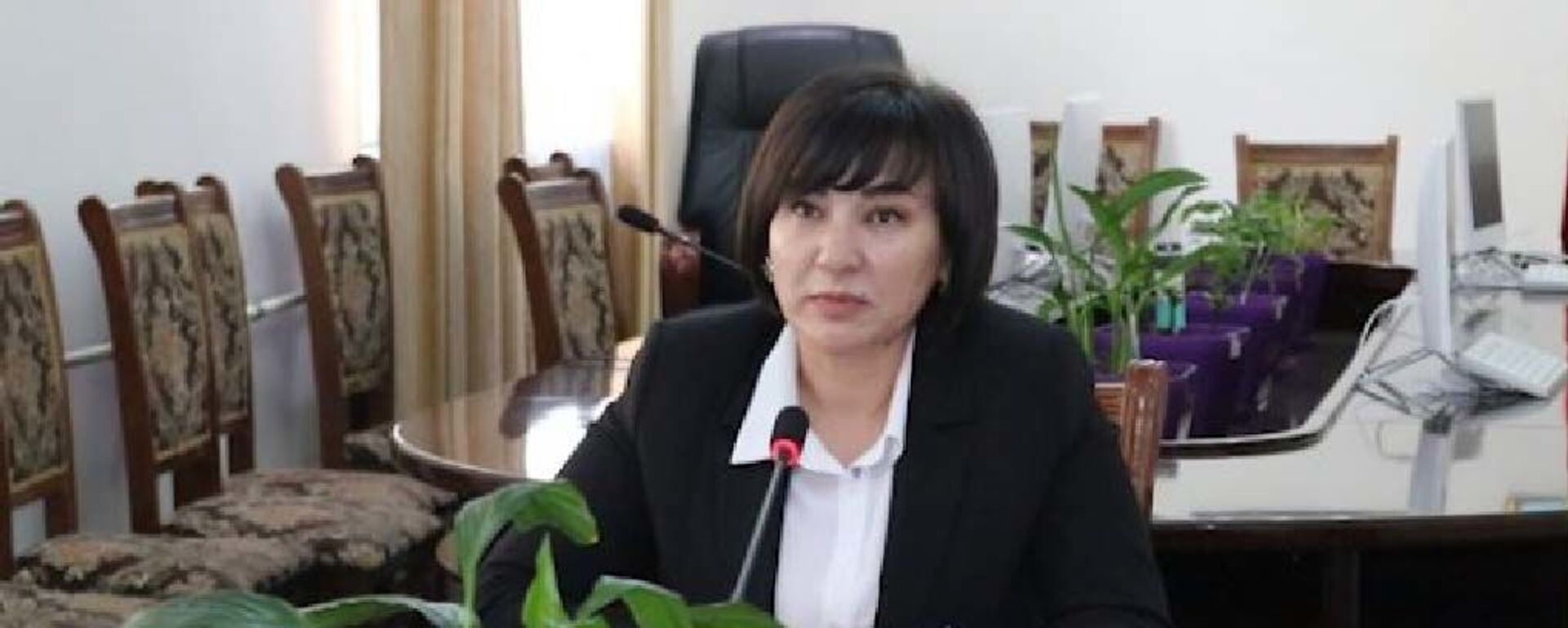 Зулфия Абдусаматзода - зам министра здравохранения - Sputnik Тоҷикистон, 1920, 30.10.2020