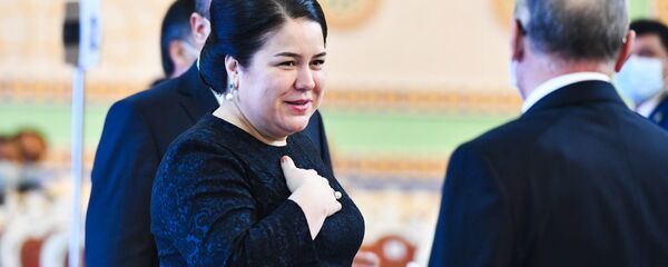 Озода Рахмон - Sputnik Тоҷикистон