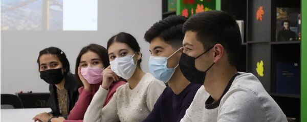 Участниками интеллектуально-развлекательного мероприятия «Город моей мечты» - Sputnik Таджикистан