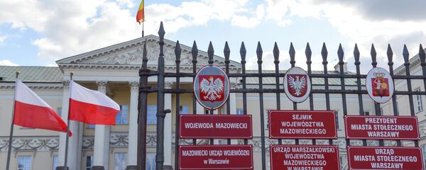 Здание мэрии в Варшаве Здание мэрии в Варшаве - Sputnik Таджикистан