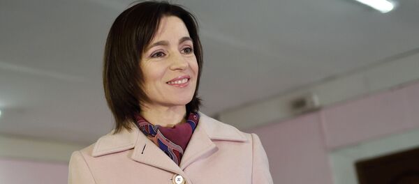 Кандидат в президенты, экс-премьер, лидер партии Действие и солидарность Майя Санду Кандидат в президенты, экс-премьер, лидер партии Действие и солидарность Майя Санду - Sputnik Таджикистан