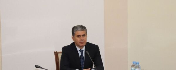 Министр экономического развития и торговли Таджикистана Завки Завкизода - Sputnik Тоҷикистон