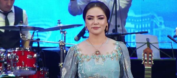 Нигина Амонқулова обо садои зинда месарояд Нигина Амонқулова обо садои зинда месарояд - Sputnik Тоҷикистон