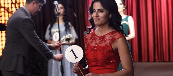 Победительница конкурса красоты ФМР Победительница конкурса красоты ФМР - Sputnik Таджикистан