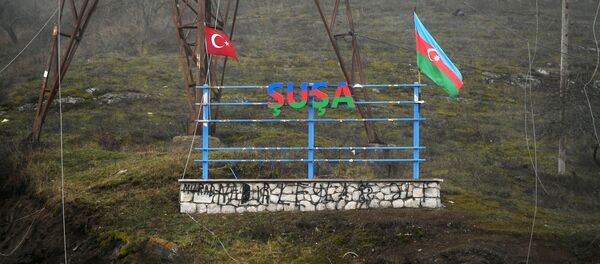 Нагорный Карабах. Российские миротворцы обеспечивают безопасность движения - Sputnik Тоҷикистон