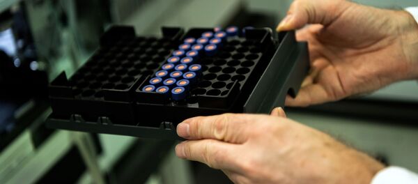 Российская вакцина от коронавируса доставлена в Венгрию Российская вакцина от коронавируса доставлена в Венгрию - Sputnik Таджикистан