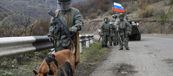 Специалисты противоминного центра Минобороны РФ приступили к работе в Карабахе - Sputnik Тоҷикистон