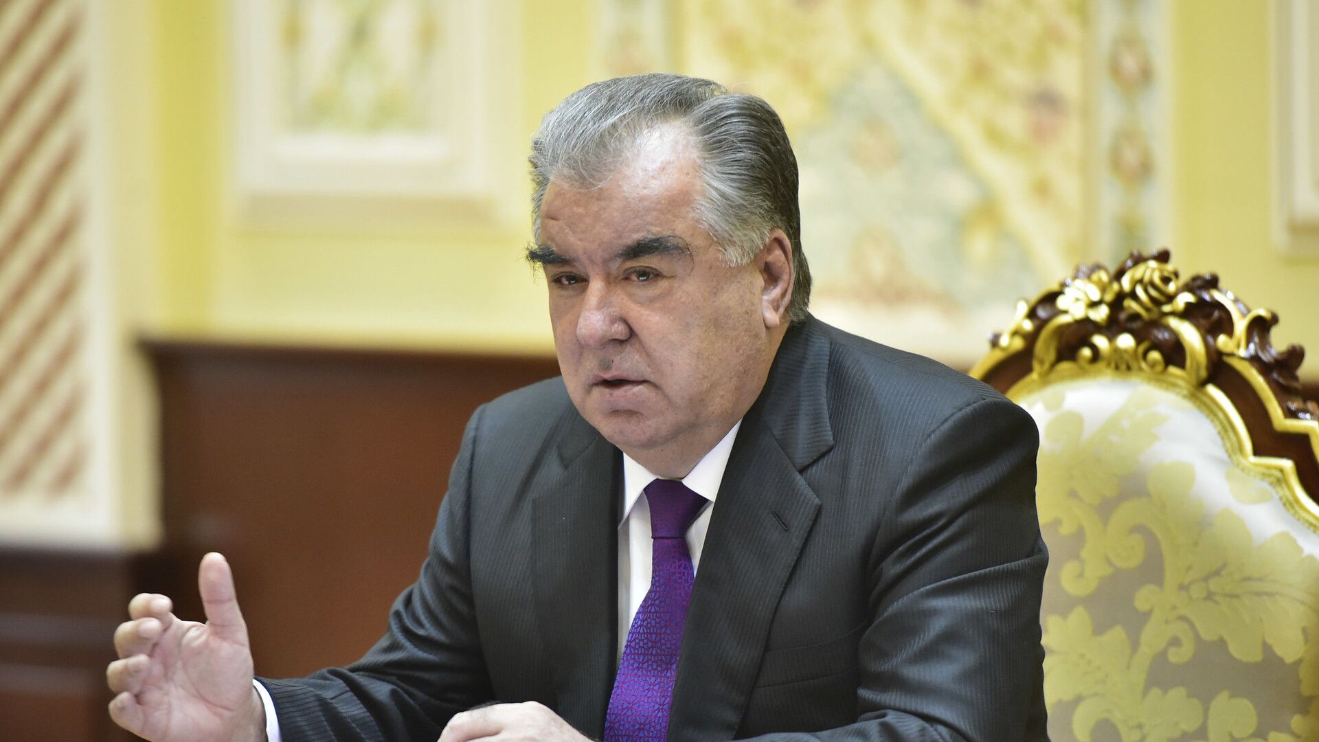 Президент Республики Таджикистан Эмомали Рахмон - Sputnik Таджикистан, 1920, 01.02.2021