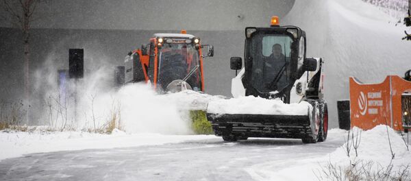 Уборка снега Уборка снега - Sputnik Таджикистан