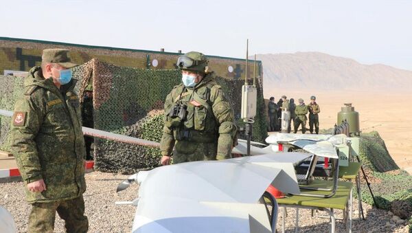 Завершился основной этап совместного учения военнослужащих 201-й российской военной базы и подразделений вооруженных сил Республики Таджикистан - Sputnik Таджикистан