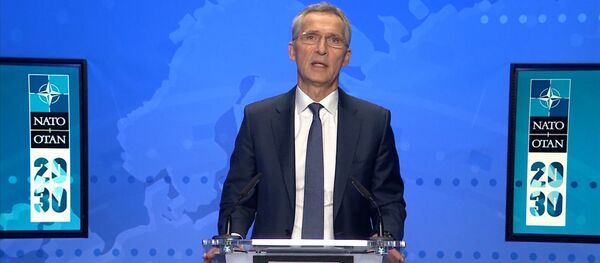 Барои Крим месӯзад: НАТО орзу мекунад, то артиши Русия баста шавад - YouTube - Sputnik Тоҷикистон