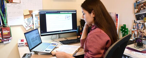 Студенты МГУ перешли на дистанционное обучение - Sputnik Таджикистан