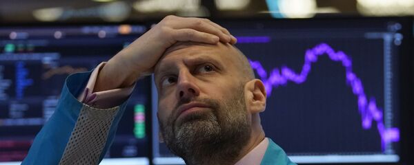 Биржевой брокер - Sputnik Таджикистан