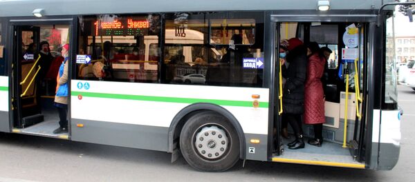 Автобусы в городе Худжанд - Sputnik Таджикистан