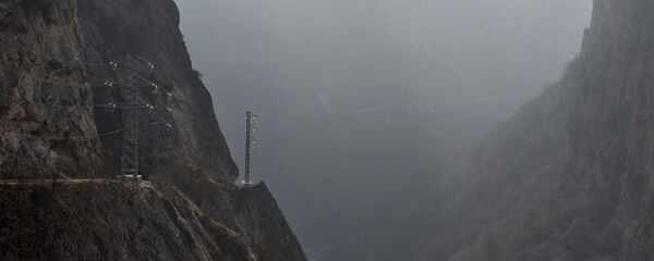 Туман в горах, архивное фото - Sputnik Тоҷикистон