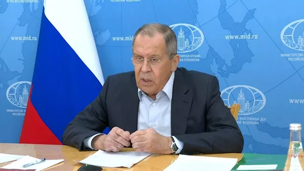 Лавров заявил о попытках западных стран начать гонку вакцин - Sputnik Тоҷикистон