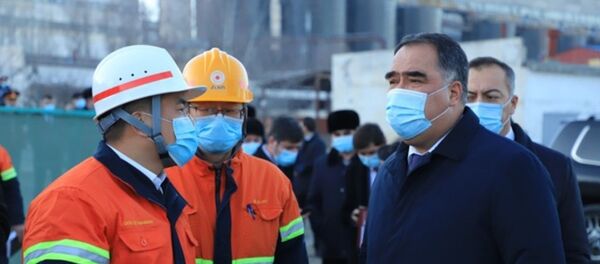 Раджаббой Ахмадзода посетил СП Зарафшон Раджаббой Ахмадзода посетил СП Зарафшон - Sputnik Тоҷикистон