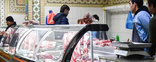 Торговля на рынке Мехргон - Sputnik Тоҷикистон