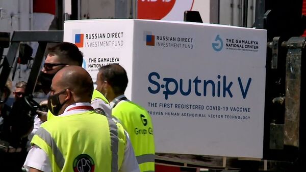 В Аргентину доставили 300 тысяч доз “Спутника V” - YouTube - Sputnik Таджикистан