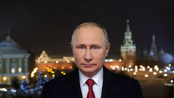 Новогоднее обращение президента РФ В. Путина - Sputnik Таджикистан