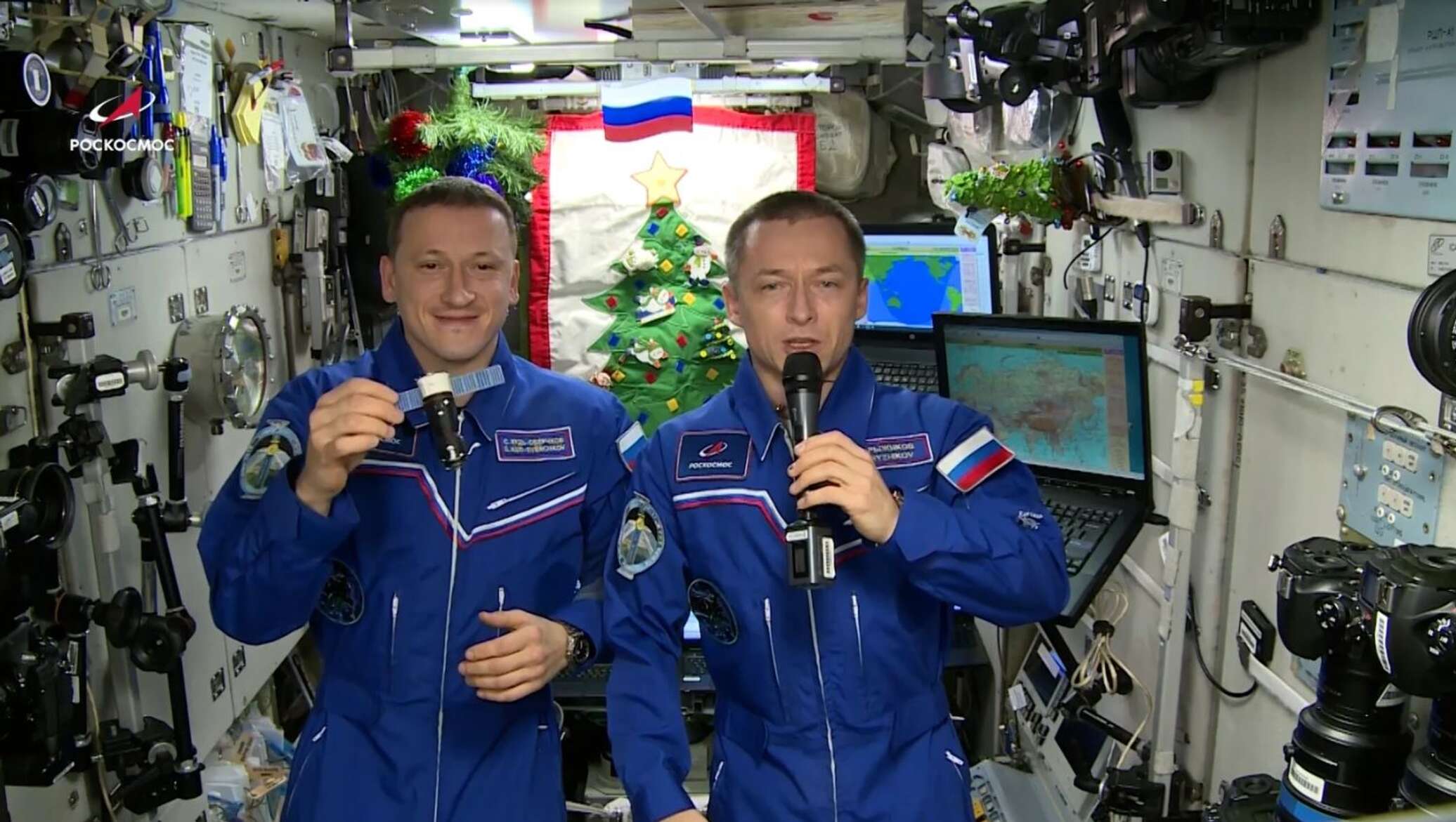 Какие российские космонавты сейчас в космосе