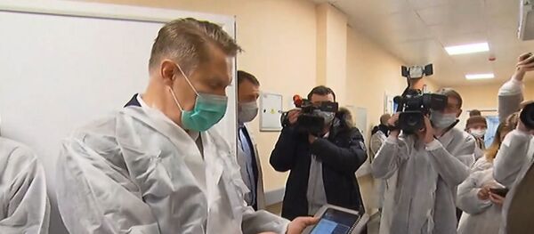 В РФ в праздники пройдет масштабная вакцинация против коронавируса: видео - Sputnik Тоҷикистон