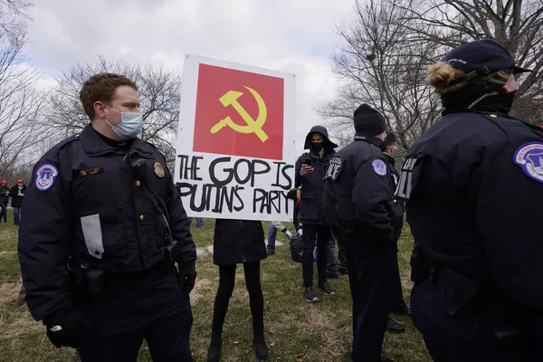 Акция протеста сторонников Д. Трампа в Вашингтоне Акция протеста сторонников Д. Трампа в Вашингтоне - Sputnik Тоҷикистон