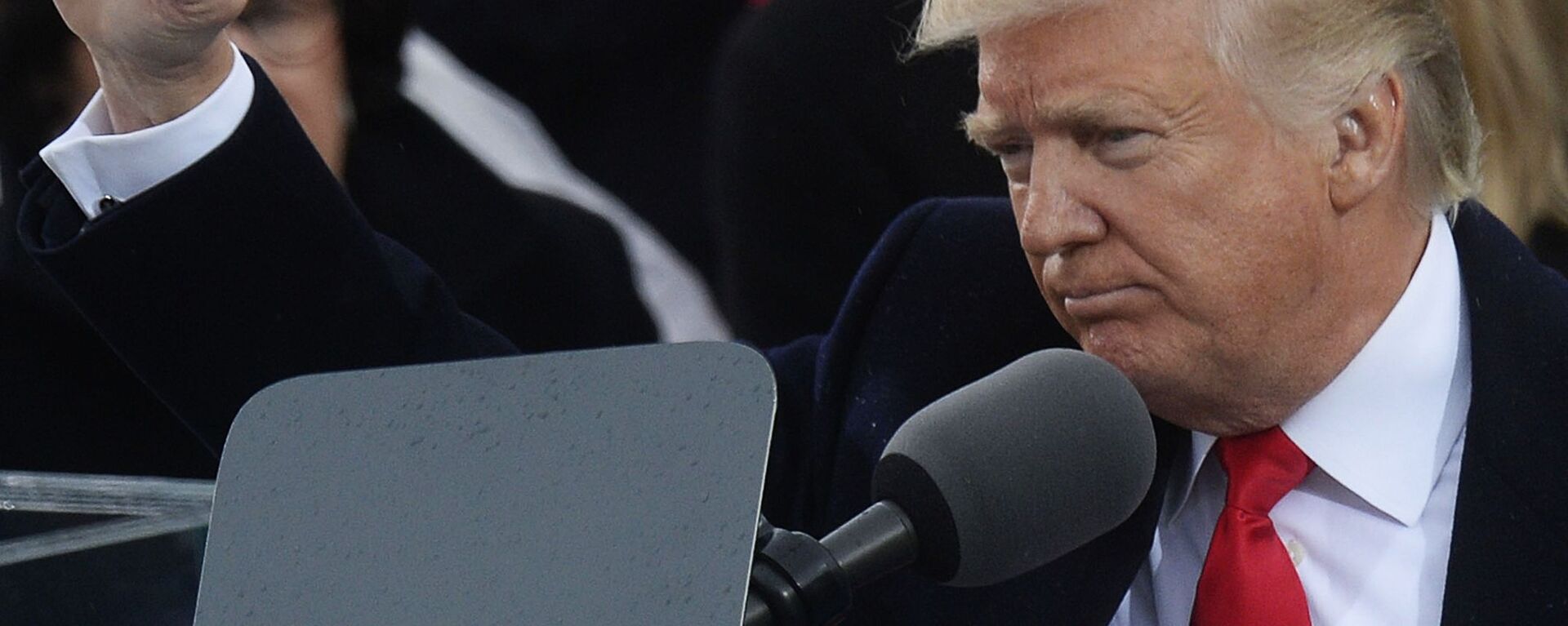 Президент США Дональд Трамп на церемонии инаугурации в Вашингтоне - Sputnik Тоҷикистон, 1920, 09.08.2022