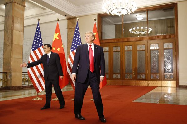 Дональд Трамп и премьер-министр Китая Ли Кэцян - Sputnik Таджикистан