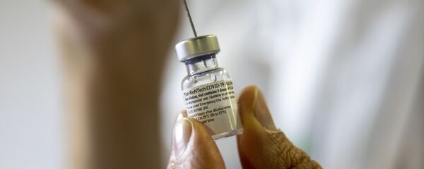 Вакцина против COVID-19 Pfizer-Biontech Вакцина против COVID-19 Pfizer-Biontech - Sputnik Тоҷикистон