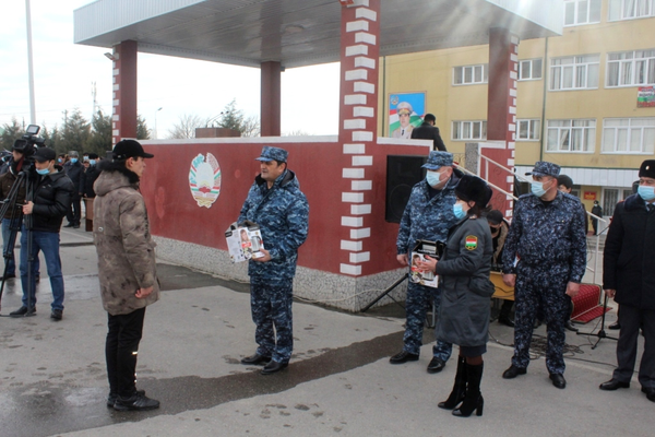 Гирдиҳамоӣ дар Хуҷанд: буд ё набуд? – вокуниши вазорати корҳои дохилӣ Гирдиҳамоӣ дар Хуҷанд: буд ё набуд? – вокуниши вазорати корҳои дохилӣ - Sputnik Тоҷикистон