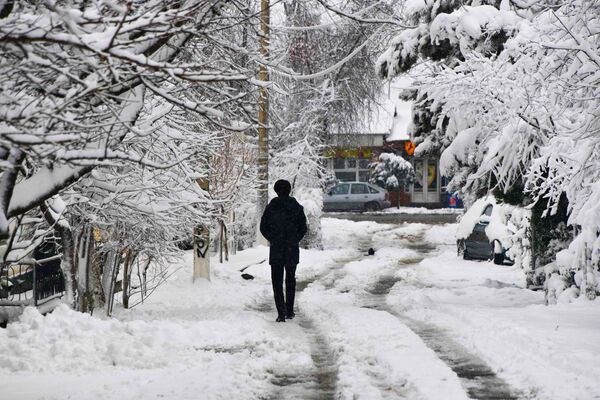 Зима в городе Душанбе - Sputnik Таджикистан