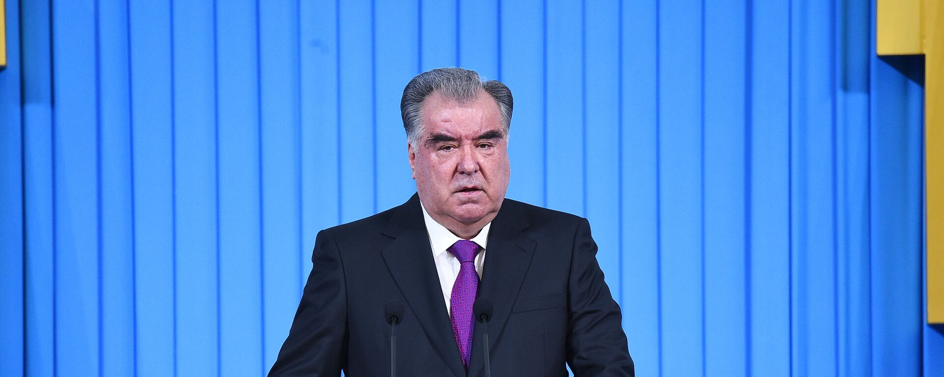 Президент Республики Таджикистан Эмомали Рахмон - Sputnik Таджикистан, 1920, 26.01.2021