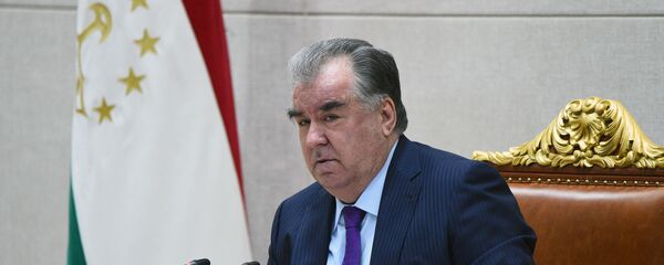 Президент Таджикистана Эмомали Рахмон - Sputnik Тоҷикистон