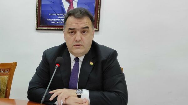 Министр энергетики и водных ресурсов Таджикистана Далер Джума, - Sputnik Таджикистан