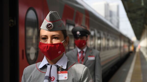 Возобновление движения поездов между Калининградом и Москвой - Sputnik Таджикистан
