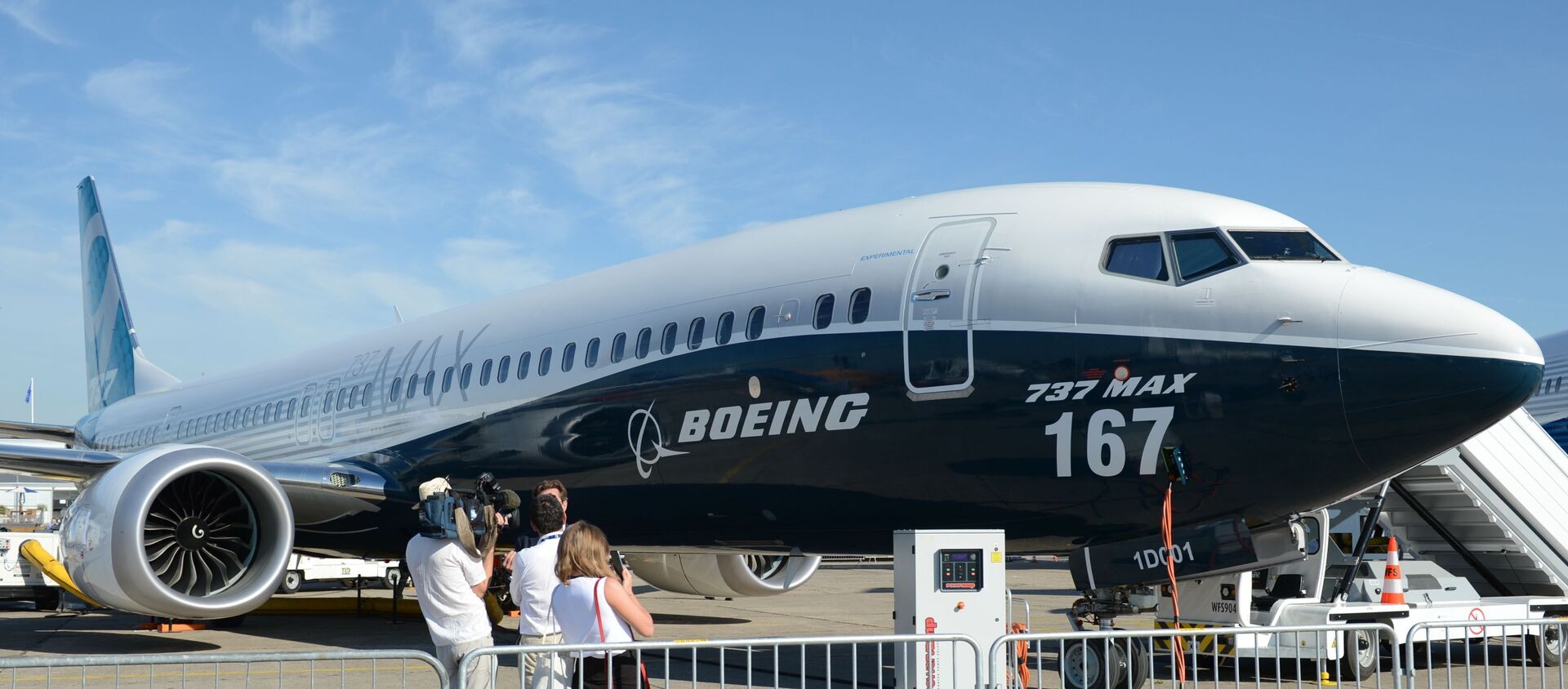 Самолет Boeing-737 MAX 167 на Международном авиасалоне Ле Бурже-2017 во Франции - Sputnik Тоҷикистон, 1920, 15.02.2021