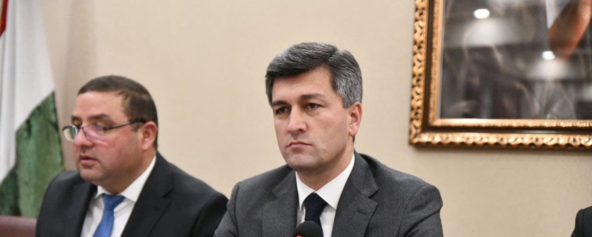 Директор Агентства гражданской авиации Таджикистана Икром Субхонзода - Sputnik Таджикистан, 1920, 18.04.2021