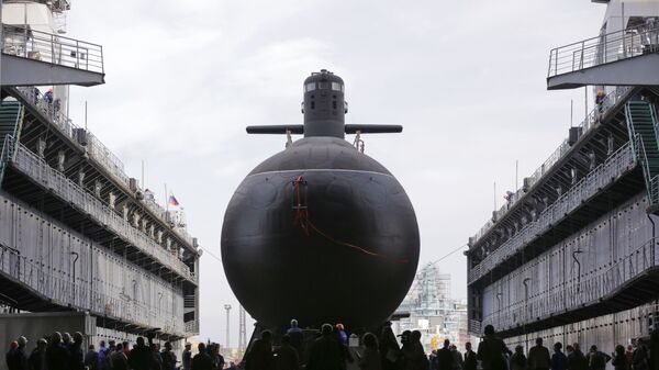 Спуск на воду подводной лодки Кронштадт - Sputnik Таджикистан