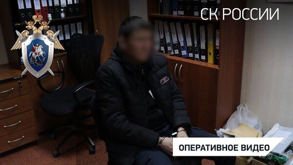 Подозреваемый в убийстве семьи из 4-х человек доставлен в СУ СК России по Нижегородской области - Sputnik Таджикистан