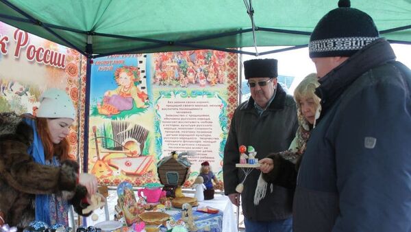 Празднование Масленицы в 201-й РВБ - Sputnik Таджикистан