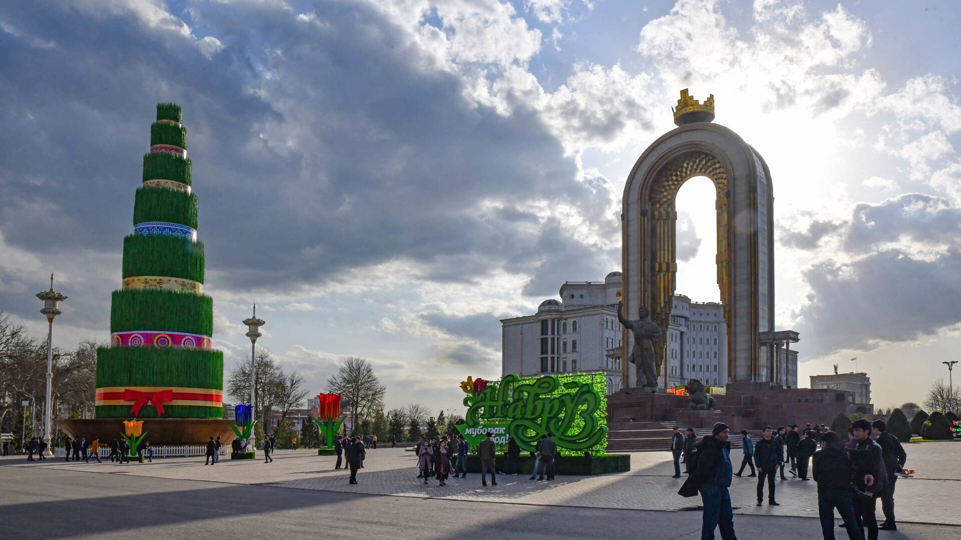 Площадь Дусти в Душанбе - Sputnik Таджикистан, 1920, 19.03.2021