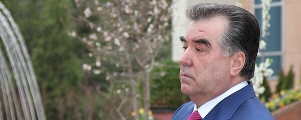 Эмомалӣ Раҳмон. Акс аз бойгонӣ - Sputnik Тоҷикистон