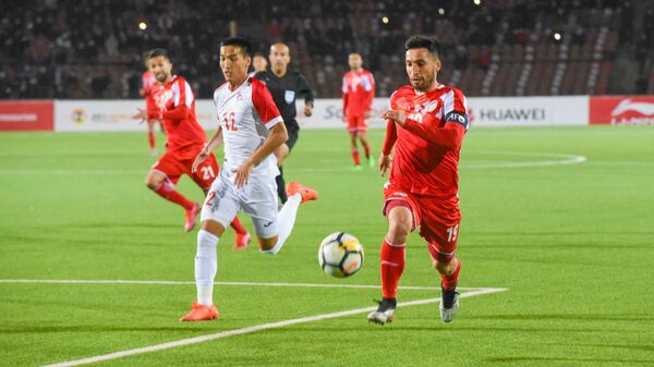 Матч между сборными Таджикистана и Монголии по футболу - Sputnik Таджикистан