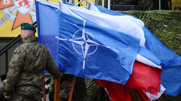 Флаг НАТО - Sputnik Тоҷикистон