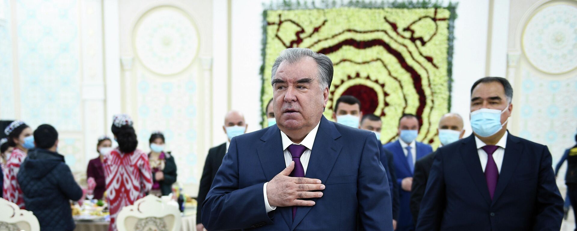 Президент Республики Таджикистан Эмомали Рахмон - Sputnik Тоҷикистон, 1920, 08.04.2021