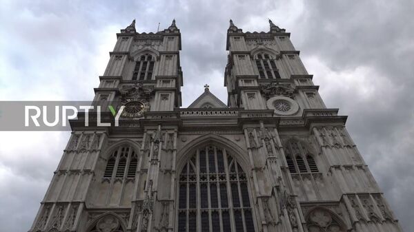 Великобритания: вестминстерское аббатство 99 раз звонит в колокола в честь принца Филиппа - youtube
 - Sputnik Таджикистан